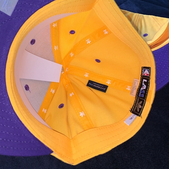 Adidas flat visor flex hat - Picture 5 of 8